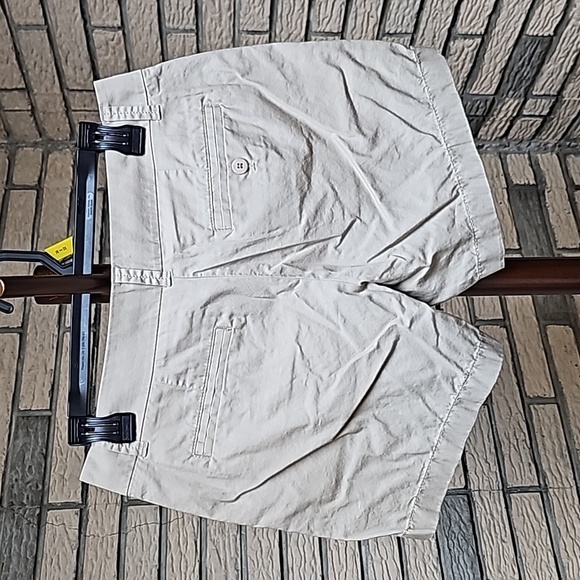 J Crew Chino Shorts Sz 2 - Picture 3 of 6